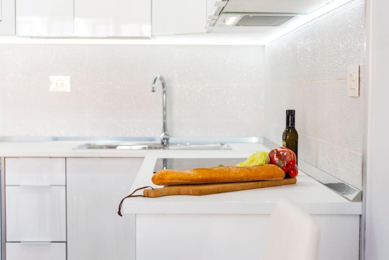 Sunshine Smart Home Hi-End Services Av Streaming Arona  Buitenkant foto