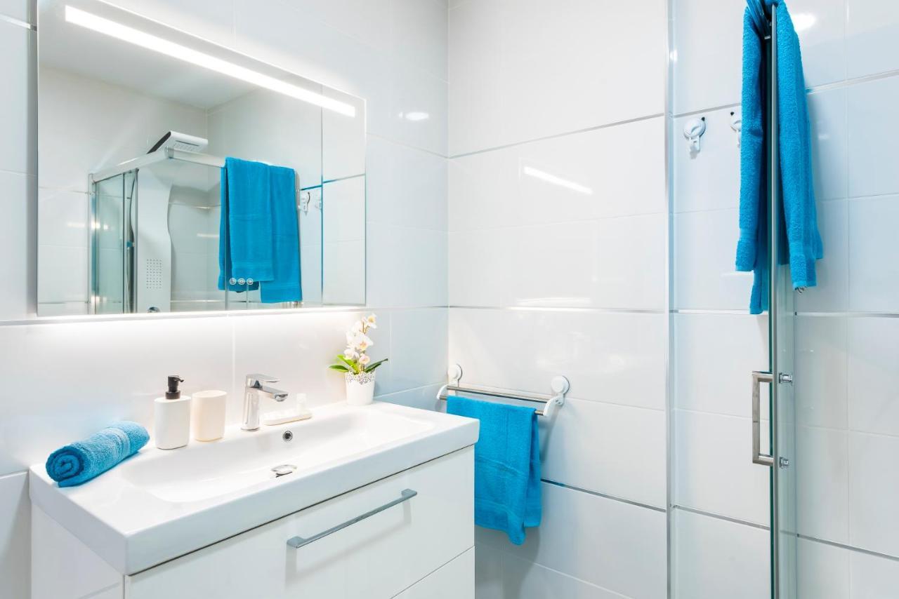 Sunshine Smart Home Hi-End Services Av Streaming Arona  Buitenkant foto
